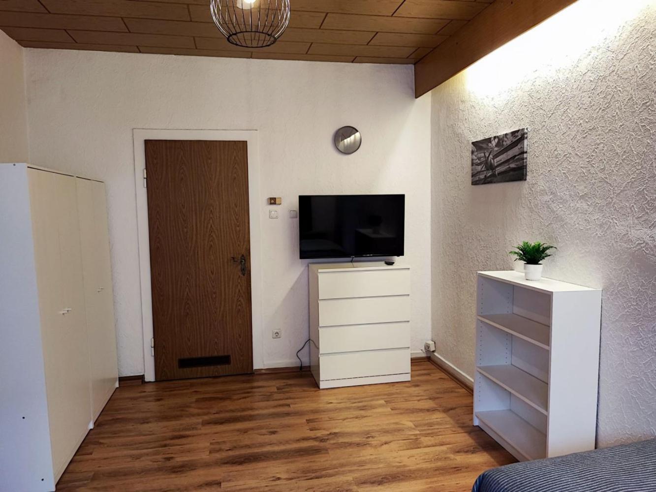 Cozy Apartment With Garden In גלזנקירכן מראה חיצוני תמונה