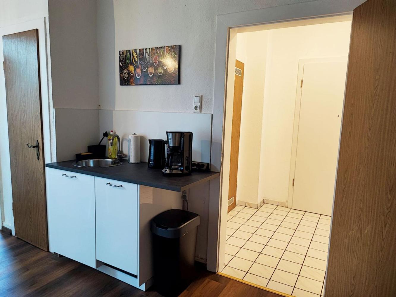Cozy Apartment With Garden In גלזנקירכן מראה חיצוני תמונה